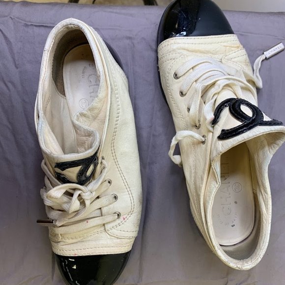 Chanel Black & White 15s G25313 Lace Up Lambskin Patent Calfskin EU Size 36.5 - Picture 4 of 8